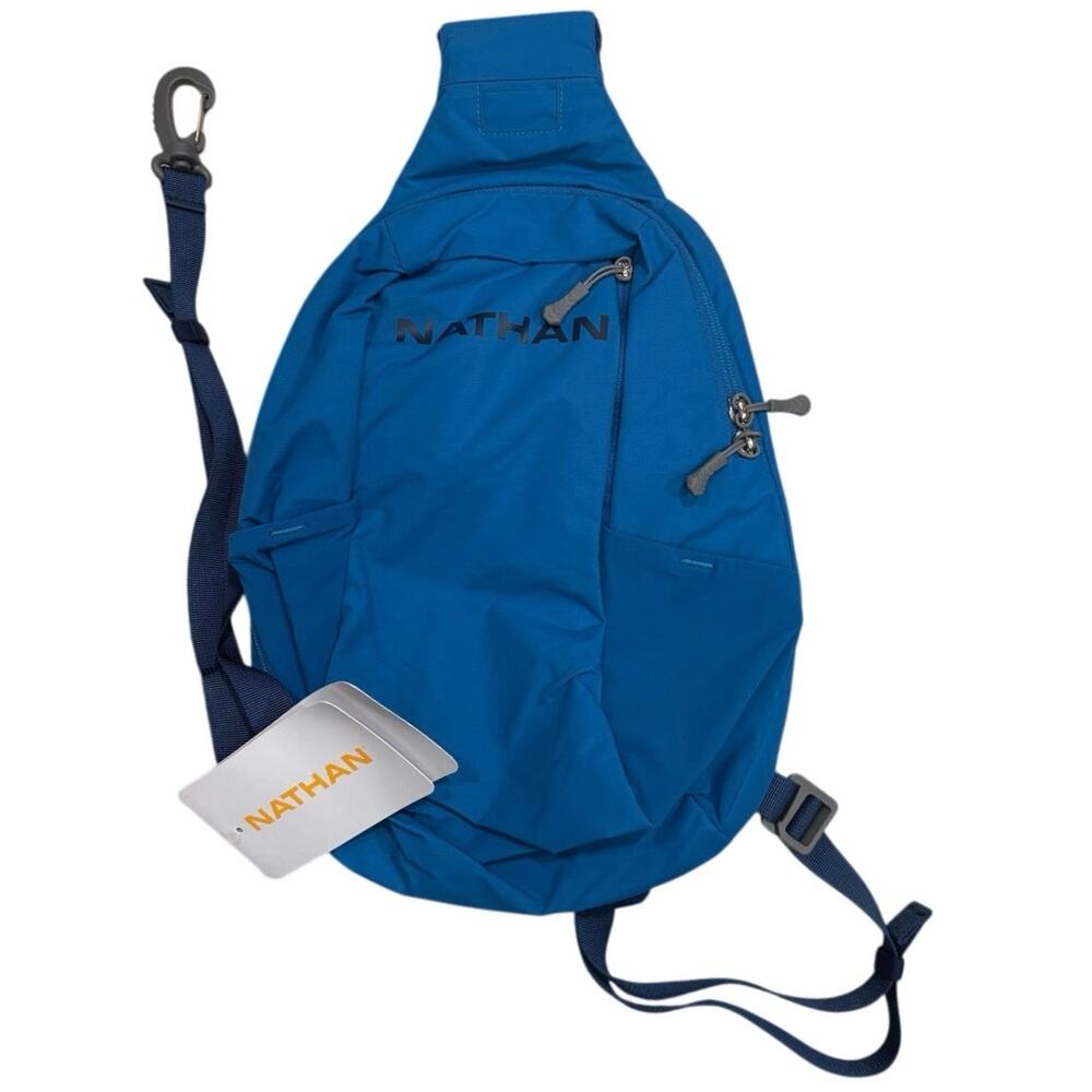 NATHAN SPORTS Limitless 8L Deep Blue/Sky Blue Run Sling (NS30430-60272-OSFM)